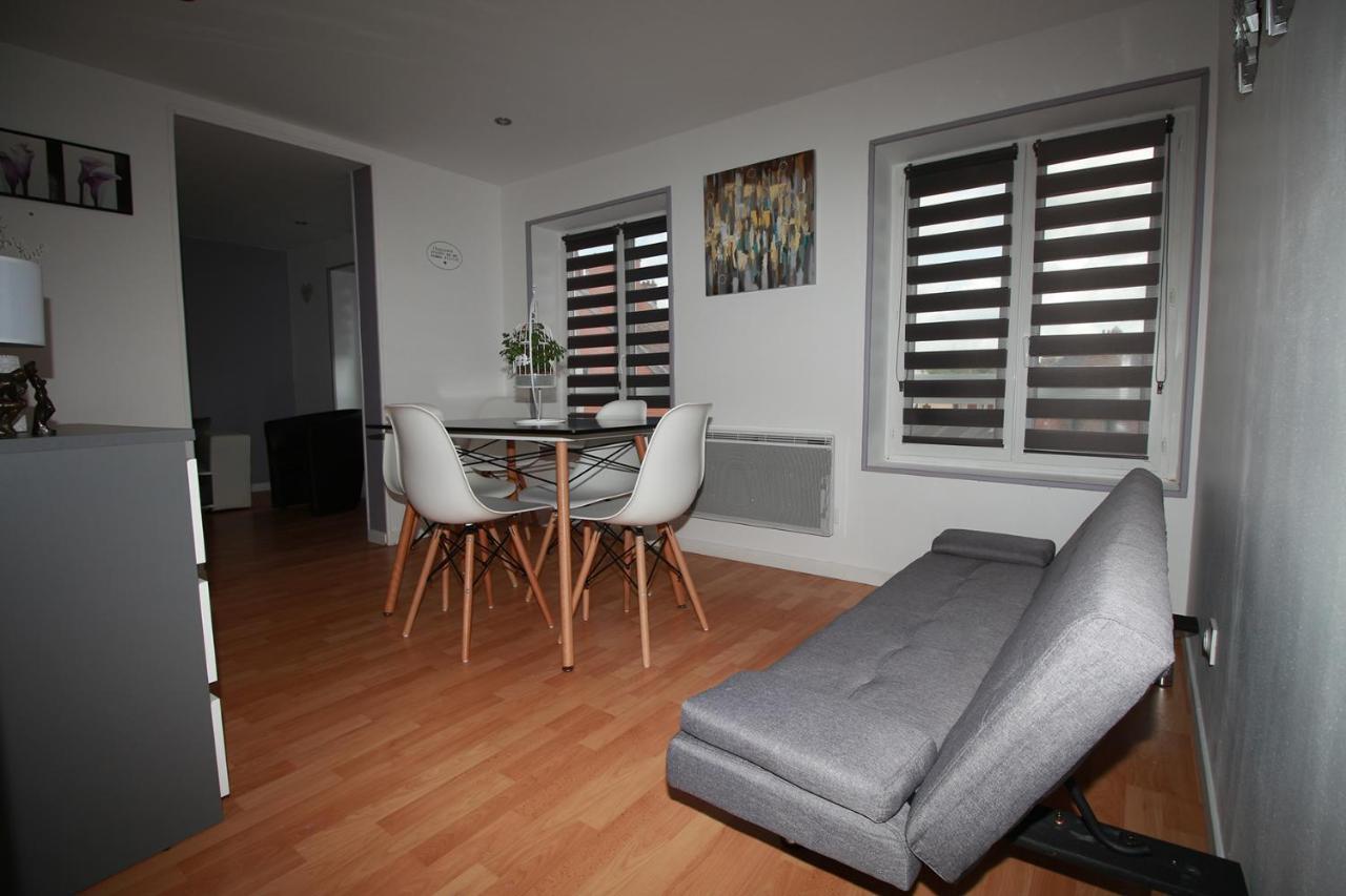 La Fere Du Siecle Apartment Exterior foto